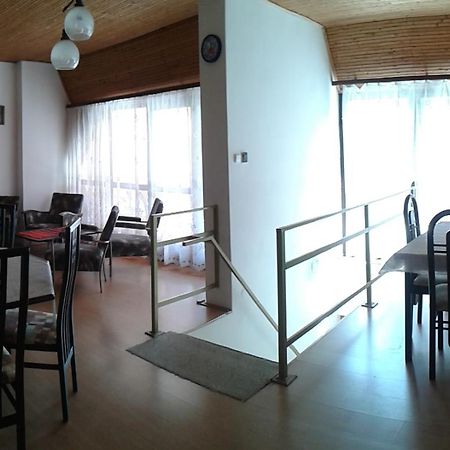 Hutter Vendeghaz Hotell Szántód Exteriör bild