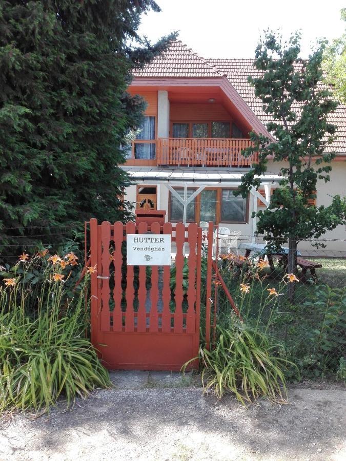 Hutter Vendeghaz Hotell Szántód Exteriör bild