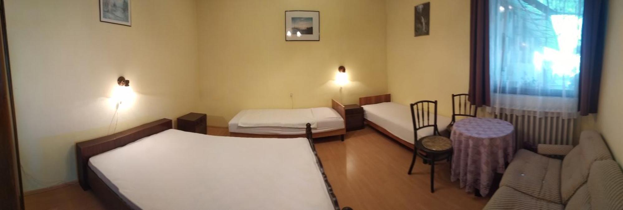 Hutter Vendeghaz Hotell Szántód Exteriör bild